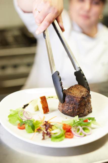 Steak – servírovanie